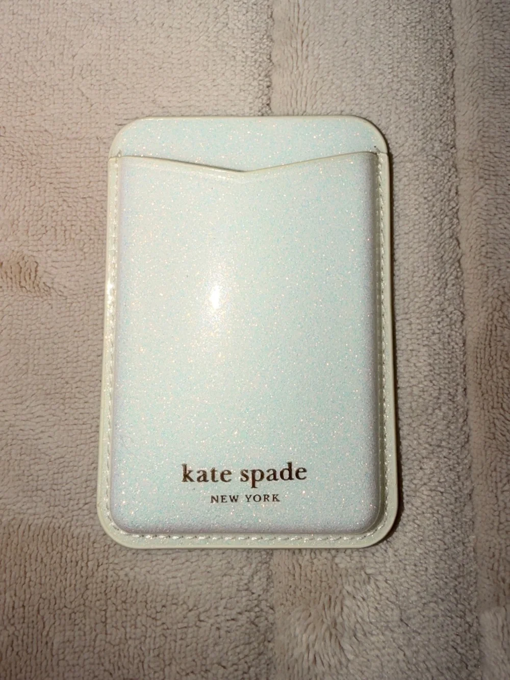 Kate Spade New York MagSafe Magnetic Wallet White Glitter Card Holder Like New